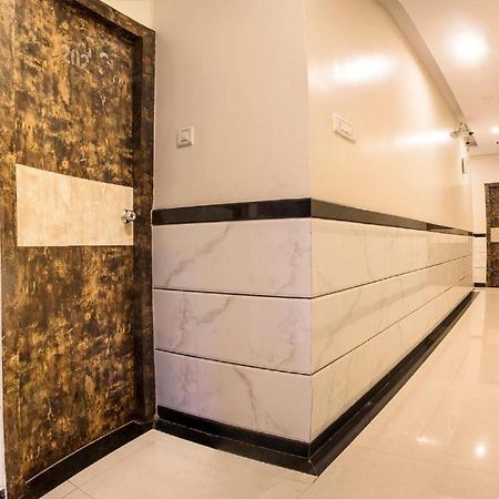 Hotel Embassy Grand Near Us Embassy Bkc Bombaj Zewnętrze zdjęcie