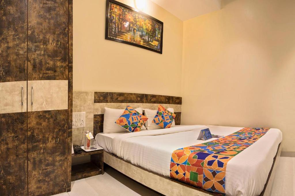 Hotel Embassy Grand Near Us Embassy Bkc Bombaj Zewnętrze zdjęcie